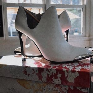 Chinese Laundry White Metal Heeled Booties